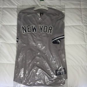 MAJESTIC MLB New York Yankee Jersey
